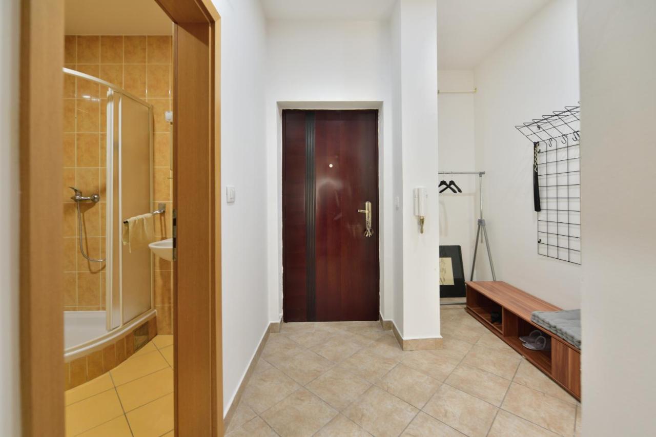 אוסילק Apartman Miran מראה חיצוני תמונה
