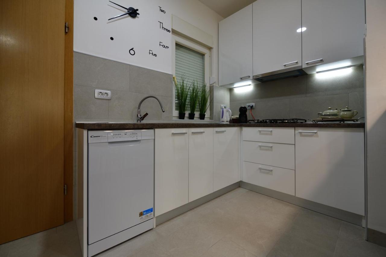 אוסילק Apartman Miran מראה חיצוני תמונה
