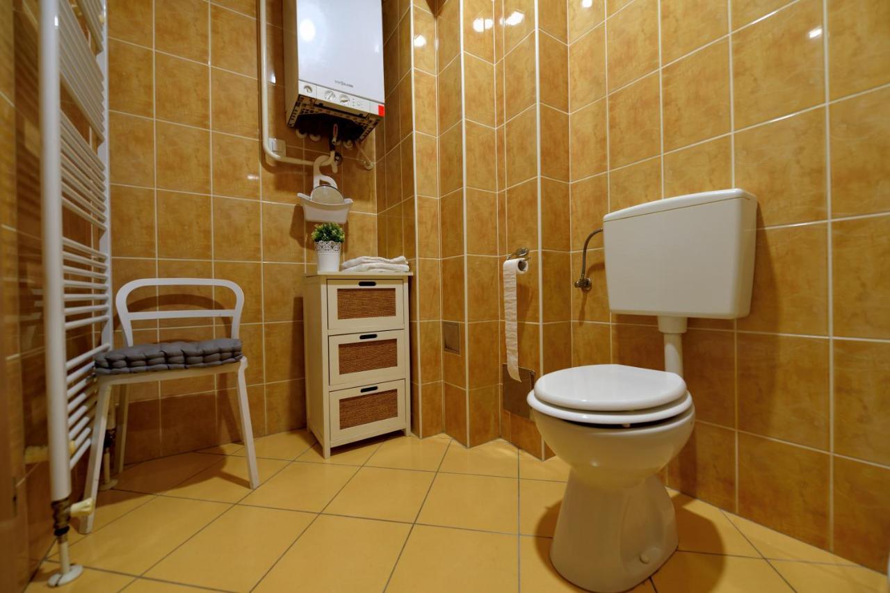 אוסילק Apartman Miran מראה חיצוני תמונה